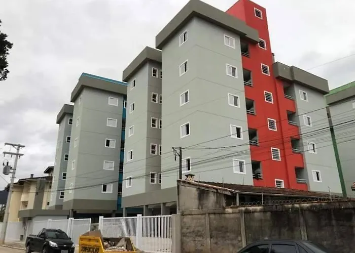 Apartamento E-23 Edificio Villa Monreale - Praia Itagua